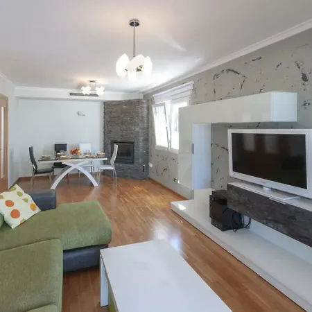 Tomillo Villa *